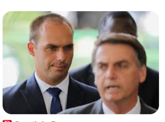 BergamJulio's tweet photo. @BrunaSchneide Pai delinquente e estúpido, cria filhos delinquentes e estúpidos, tá aí o Eduardo Bolsonaro confirmando essa máxima. Em fala repulsiva e criminosa afirma que professor é igual a traficante, claramente incentivando sua horda, a atentar contra a vida desses profissionais... https://t.co/Stb7UfEwZs