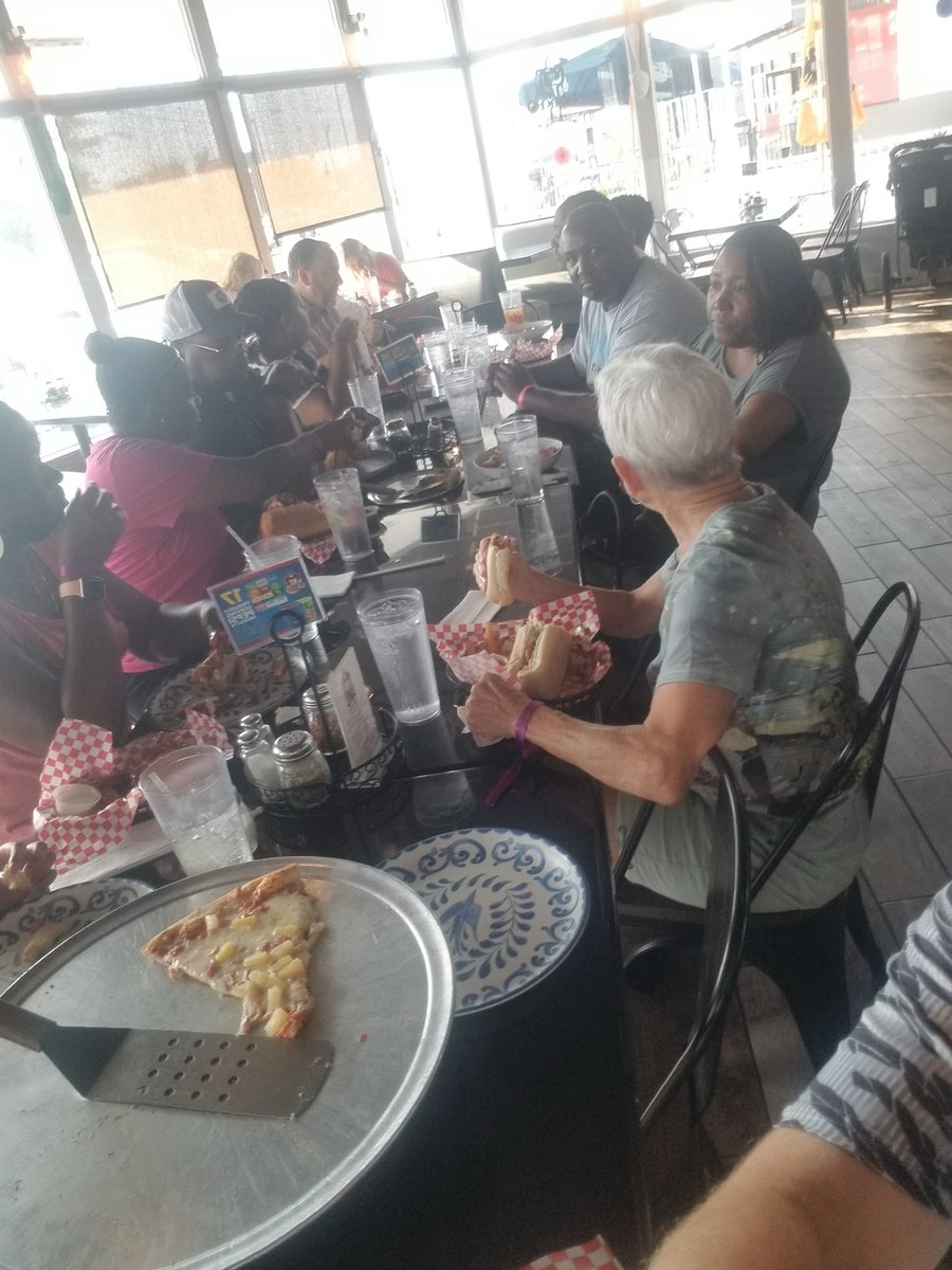 Hustle boys had a great time <a href="/BigShotsGlobal/">BIG SH🏀TS</a> in Myrtle Beach at Live 2!