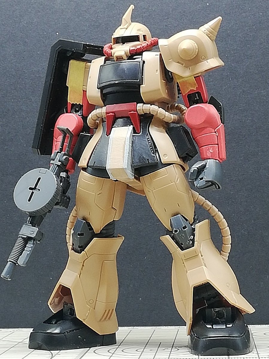 完成＆製作記】1/144 ザク・デザートタイプ 試験評価機 カラカル
