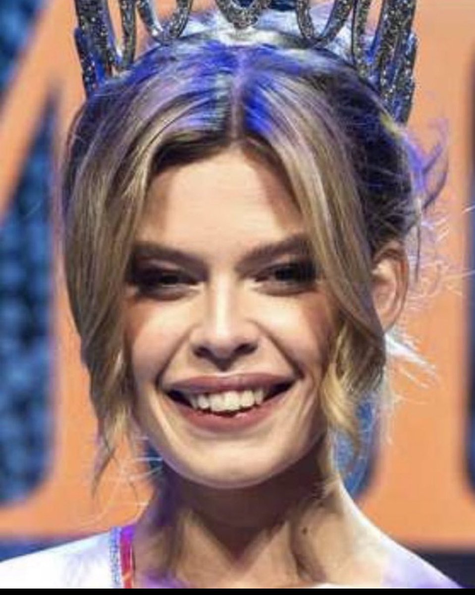 Oli London tweet media