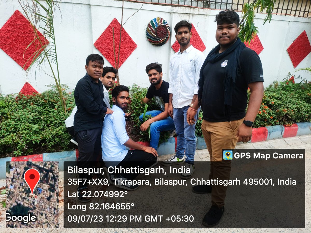 nssabvuCG's tweet photo. वृक्षारोपण कार्यक्रम Plantation Drive At @dp_nss Campus
जिसमें प्राचार्य डॉ.अंजू शुक्ला मैडम एवं एनएसएस वॉलिंटियर्स ने कॉलेज केंपस में वृक्षारोपण किया।
@_NSSIndia
@manojsinha812
@nssabvuCG
@NSSRDBhopal
@ashokshrotinss
@dp_nss 
@Yupesh3 https://t.co/vDUbSOaJGo