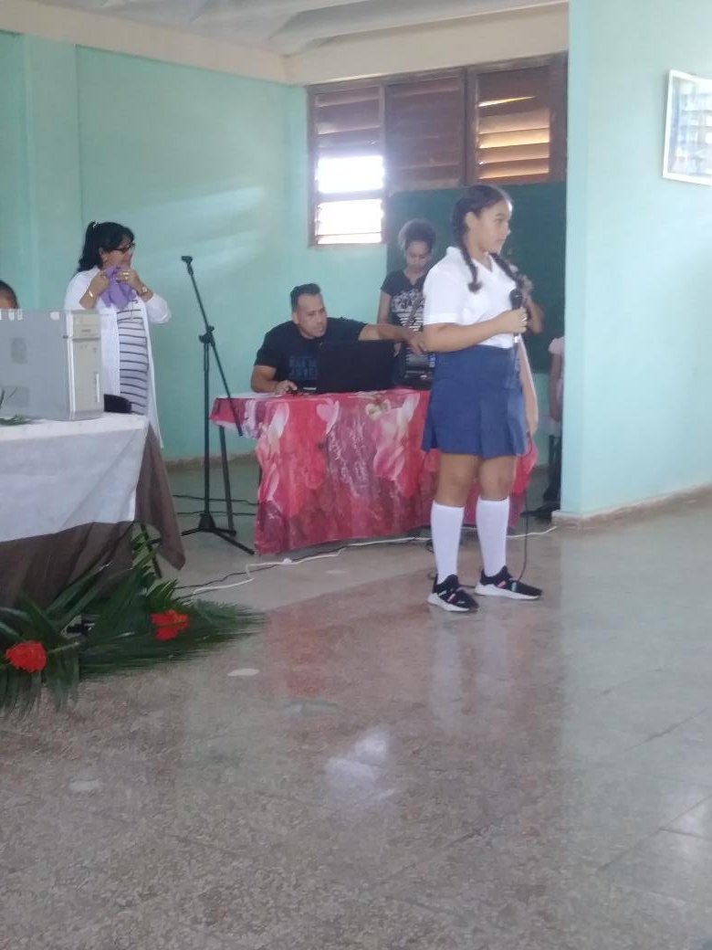 SubdirectoraDe's tweet photo. Inicia el Seminario de preparación para el curso escolar 2023-2024 en Aguada de Pasajeros. Honrando a nuestros héroes y mártires. #70Moncada #ConTodosLaVictoria #CubaMined #DPECienfuegos #CienfuegosXMásVictorias @FernandezMaryde @CoronaAlexandre @Eugeniocubano @meneses_lionel https://t.co/dseylzRhbj