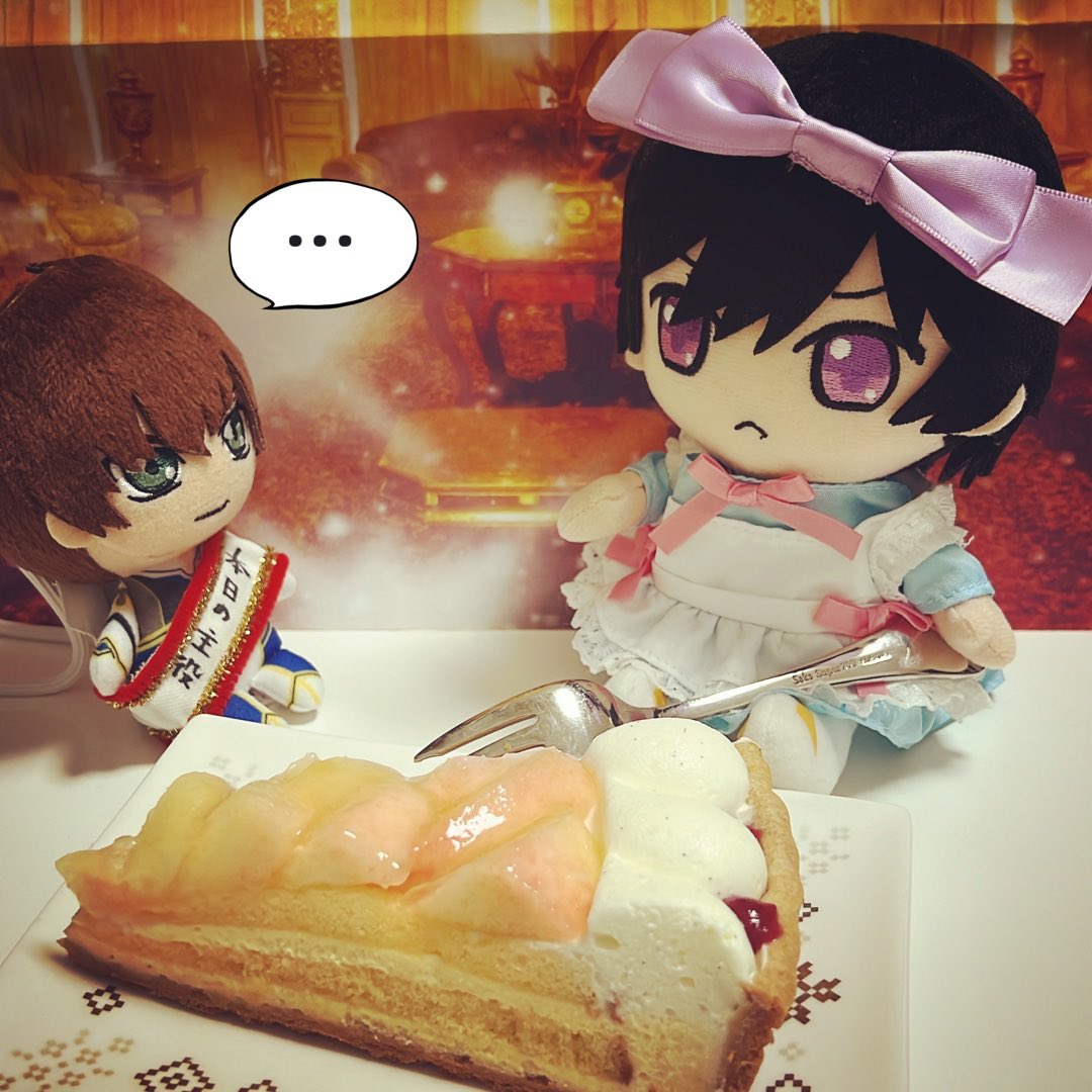 hotsure_tei's tweet photo. ……(ところでその格好…、と言う目)

ぬぅぬい、ぬい！(余計な詮索はせず、早く食べろ！) https://t.co/NzOJHf1Jgm