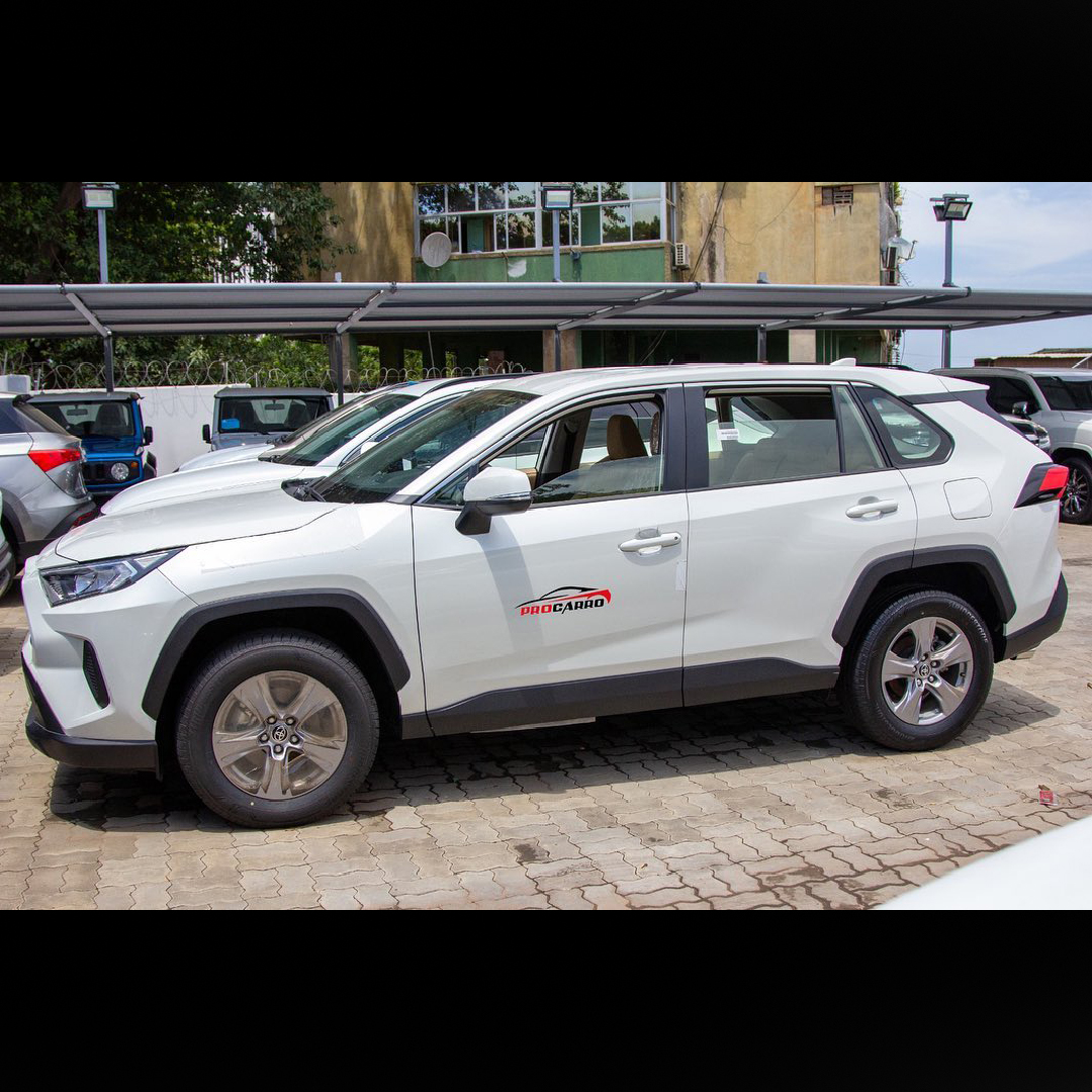 Procarro_Angola's tweet photo. Toyota Rav4 2,0L AT
 00244930333555
#procarroangola #angola #toyota #luandaangola #carros #carros_angola #carrosnovos #vendadecarrosnovos #concessionáriasdecarros #vendadeveículos
#África #carrosafricanos #africa #car #world #sale #buy #new https://t.co/hfBOY7K8qg