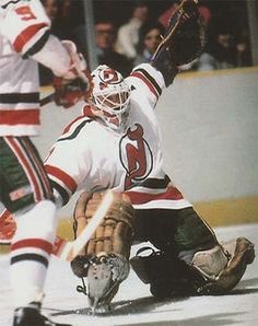 uncle_puckers's tweet photo. Good morning @NJDevils fans worldwide! Everyone at the Uncle Puckers show also wants to wish a Happy Birthday to Chico Resch. 🌞👹☕️🏒🥅🎂#NJD #ChicoResch #UnclePuckersShow #HappyBirthday #NewJerseyDevils #DevilsHockey #NJDevils https://t.co/NNcMwnlGTS