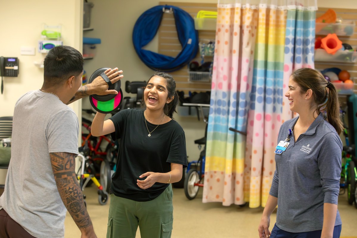 allchildrens's tweet photo. A year after surviving a crash that killed her parents and grandparents and left her with extensive injuries, Jasmin continues on the road to recovery with her brother and many of our specialists by her side. Read more about Jasmin's journey here: https://t.co/dgarKcrzrH https://t.co/kAzuSUzCrd