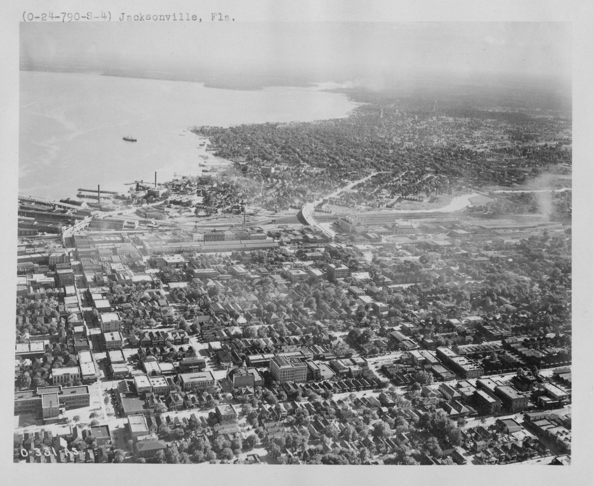planningcollab's tweet photo. New project! Excited to work in Jacksonville, FL's LaVilla neighborhood with residents & partners to design and develop a cultural heritage trail that will highlight LaVilla's past, present and future. #culturalheritage #placekeeping #publichistory #blackhistory https://t.co/AuvZZrrlmK