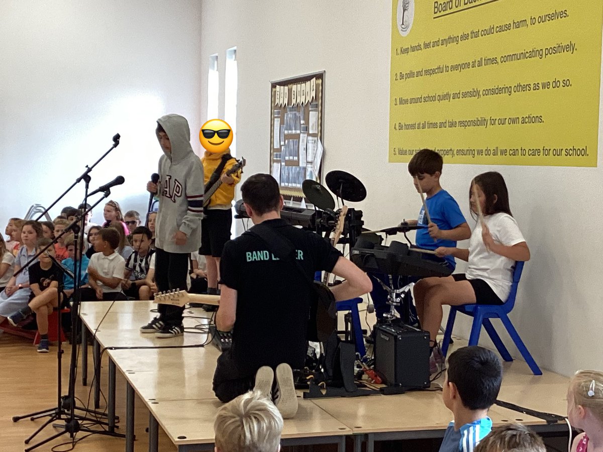 BPPSY5's tweet photo. All of the bands with year 5 pupils in. 👏👏 #rocksteady https://t.co/1KlcwSnrrT