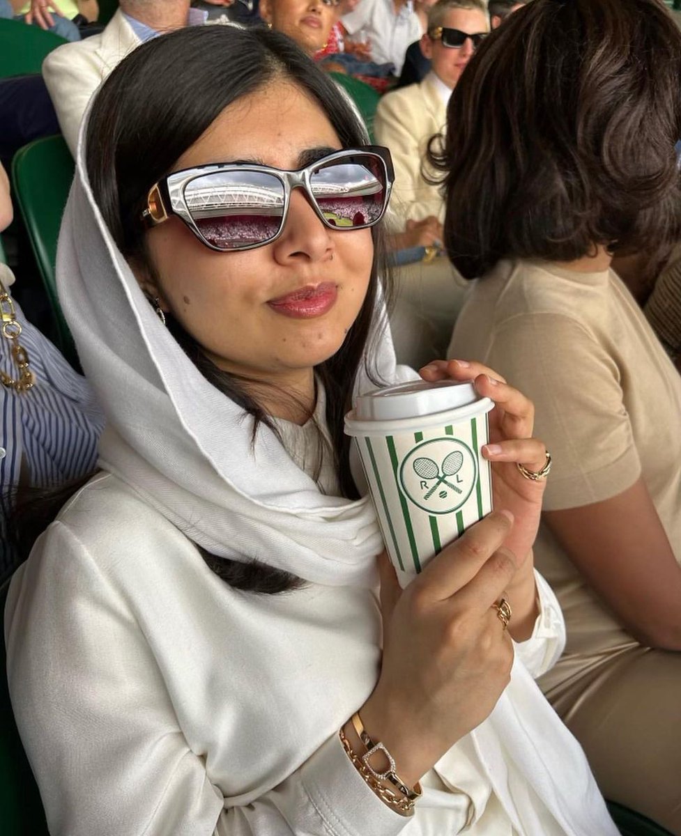 DestinationsPk's tweet photo. Game, set, slay! 🎾 Malala brings her A-game to Wimbledon, rocking a stunning custom Ralph Lauren look. 🤍

#destinations #destinationspk #wimbledon #malala #ralphlauren https://t.co/fk5UkcJAho