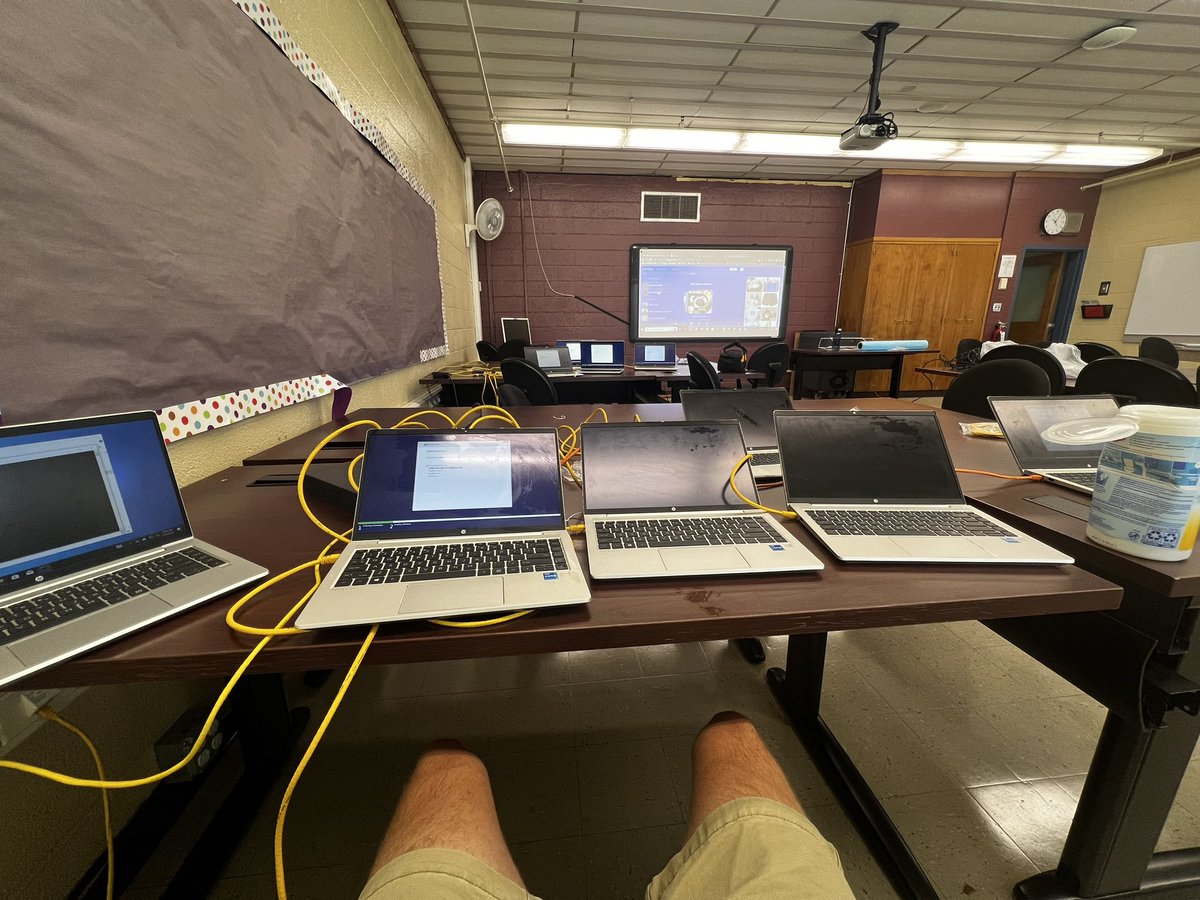 HarrisonFenners's tweet photo. It’s imaging time! #k12tech https://t.co/gOenypVSGV