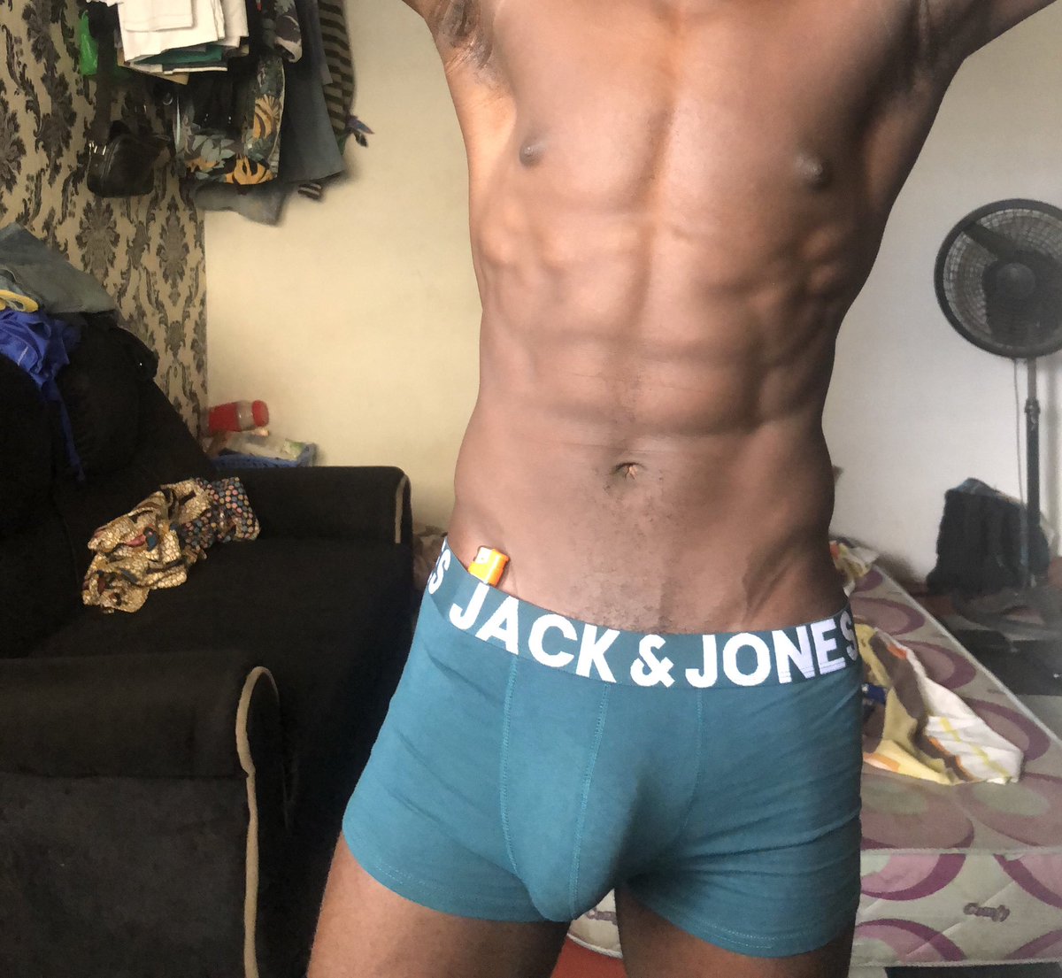 Iam_EmmyGee's tweet photo. I woke up like this #peekingout #blacksexydick #deepthroat #onlyfansmodel #onlyfans https://t.co/5Gn3Dmvk61