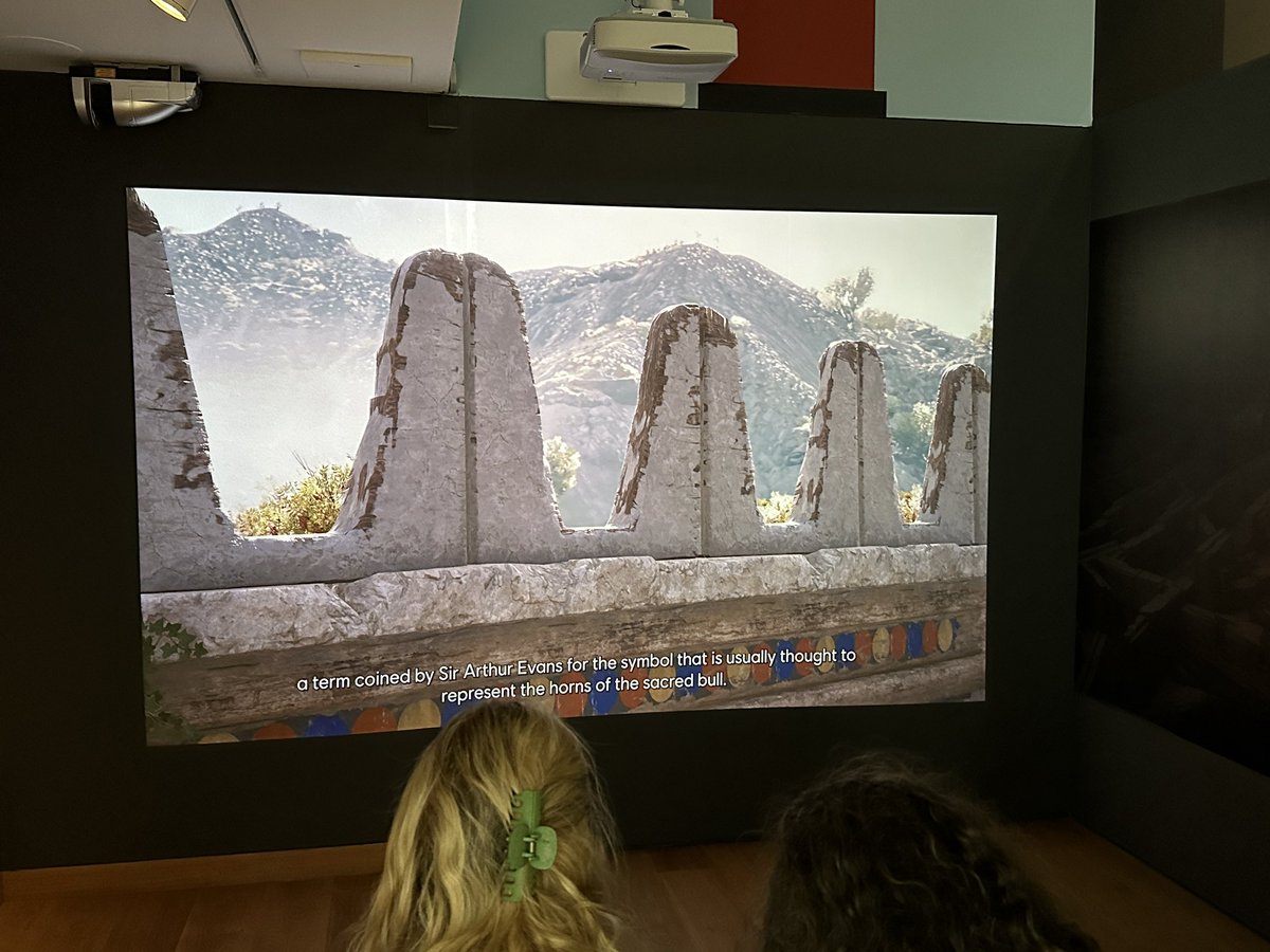 TinctureOfMuse's tweet image. Like the section with @assassinscreed not just (another) game footage clip but video explaining design references of actual site. V popular with younger visitors @AshmoleanMuseum #LabyrinthAshmolean