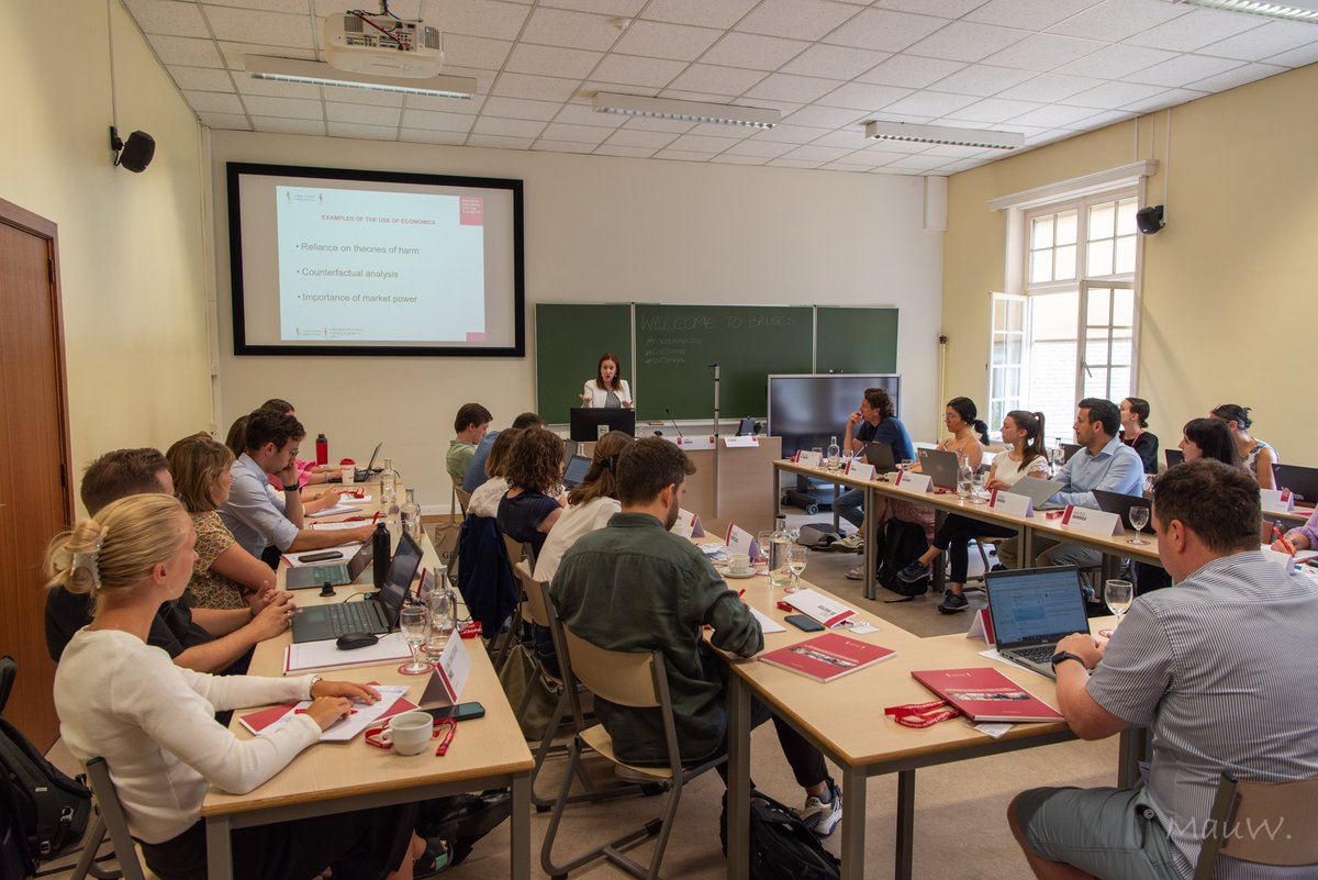 Welcome to the 24 professionals from across Europe who arrived at @collegeofeurope  today to undergo a 5-day training in #EUCompetitionLaw. High-level speakers will allow participants to understand the latest developments in EU Competition Law. #coesummer2023