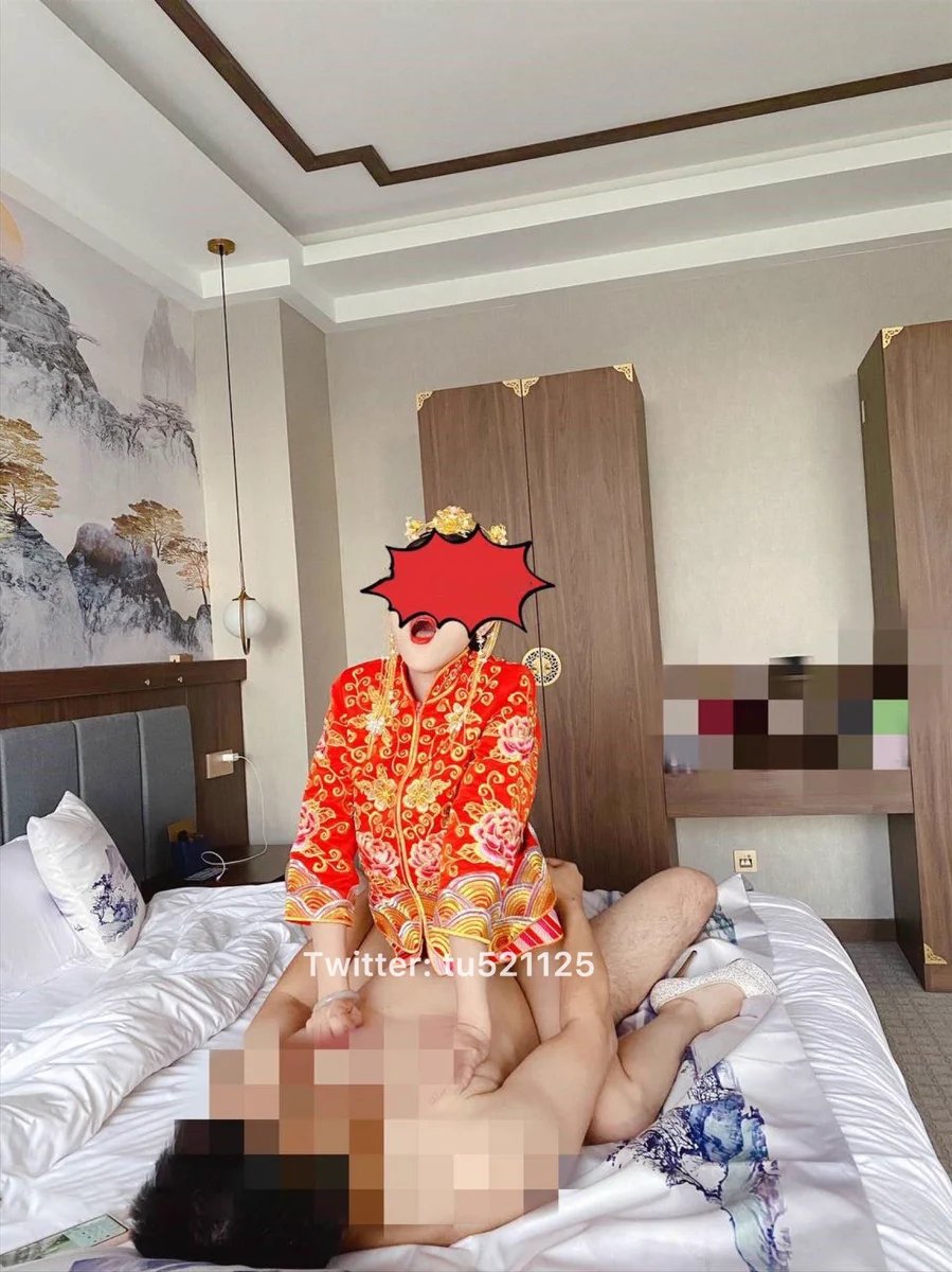 兔的小迷妹 tu521125 老公说我高潮的时候叫声很大，你看我的嘴巴👄张的大吗？ @tu521125_ @tu521125 #丝袜 #美腿 #高跟 #写真 #外漏 #3P #兔的小迷妹 #tu521125 每日抽取三名点赞、评论、转推、私信的哥哥赠送奖励啦！ 想操我的请留言给我！ 完整精彩视频👉 Tx005.Tv