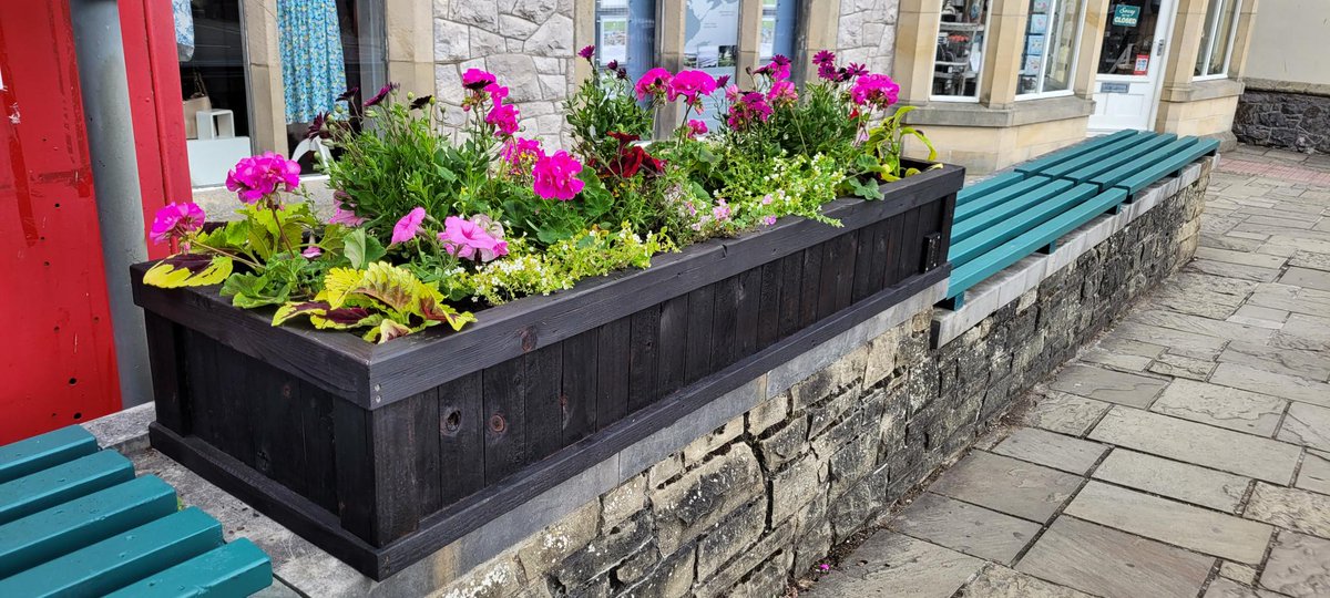 Latest workshop creation 🔨🪚

All of these have been built from reclaimed pallet wood &amp; roofing battens and have been burnt using the traditional Japanese Shou Sugi Ban in recognition of Conwy Town being twinned with Hemeji.

#conwy