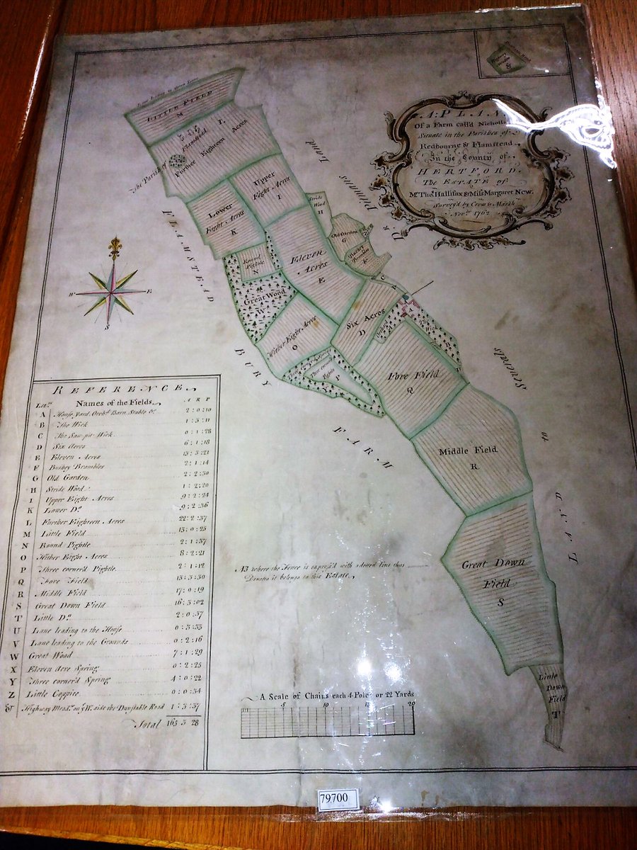 HertsArchives's tweet photo. Today for #MapMonday, we have this stunning and neatly drawn plan of a farm called Nicholls situated in the Parishes of Redbourn &amp; Flamstead in the county of Hertford dated 1762. It was the estate of Thomas Hallifax and Miss Margaret. 

#Flamstead #Redbourne #MarvellousMaps https://t.co/zFgKvNQtoh