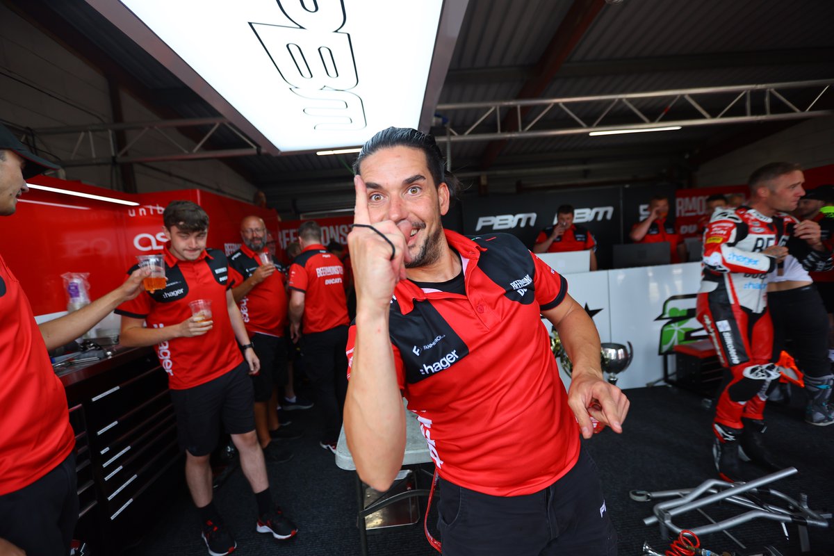 The <a href="/PBM_Team/">Hager PBM Ducati</a> garage is a fun place to be after results like that at Snetterton...📯🥳🍹#SnettertonBSB #Ducati 📸<a href="/DoubleRedBSB/">Double Red</a>