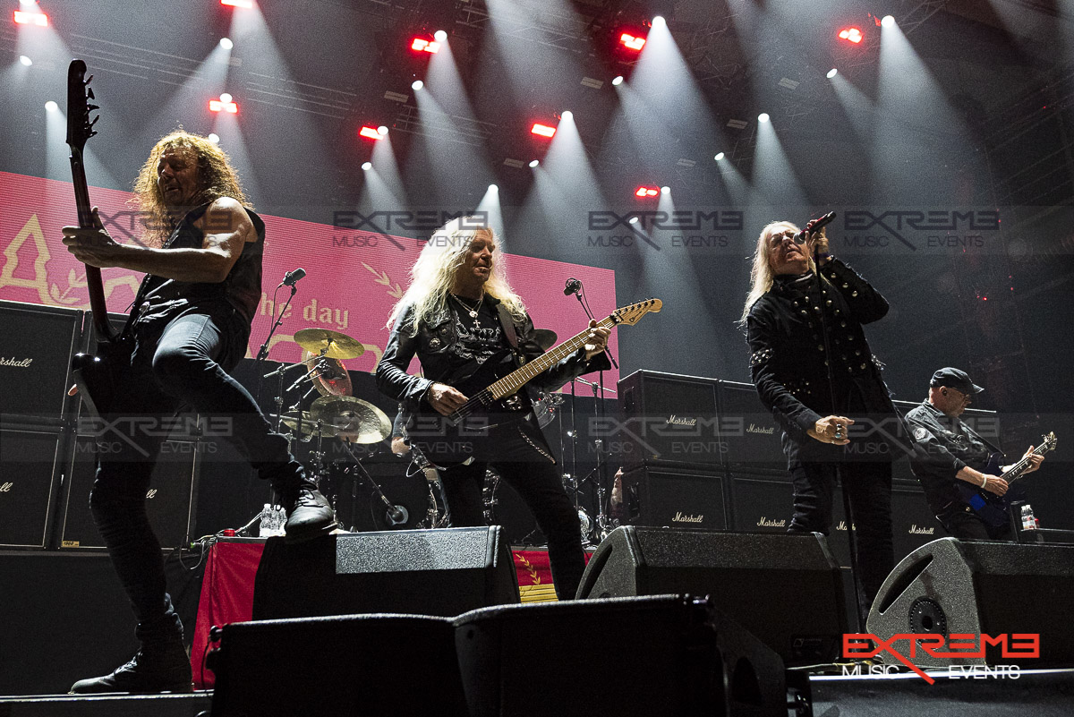 extrememusicev's tweet photo. Grupo-Banda: @SaxonOfficial  #saxon
Fecha: 8-7-2023 
Sala: #santjordiclub @PalauSantJordi 
Ciudad: Barcelona #barcelona
Festival: #barcelonarocks
Promotor: @bcnrockfest

Photo by 📷: @jordigarciaphotography  

Todas las Fotos en: https://t.co/CwA8B5Dsav https://t.co/FVVueKjxJE
