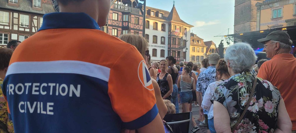 adpc67's tweet photo. [Bilan du Week-end]
1⃣2⃣5⃣bénévoles de la 𝗣𝗿𝗼𝘁𝗲𝗰𝘁𝗶𝗼𝗻 𝗖𝗶𝘃𝗶𝗹𝗲 étaient mobilisés durant ce week-end :
- Festival @decibulles à #NeuveEglise
- Course Motos anciennes au #Gaschney
- Formation PSC1 à #Haguenau
- Estivales à #Obernai
- Triathlon ELSASSMAN  à #Ensisheim https://t.co/Pkw3WPZ1p7