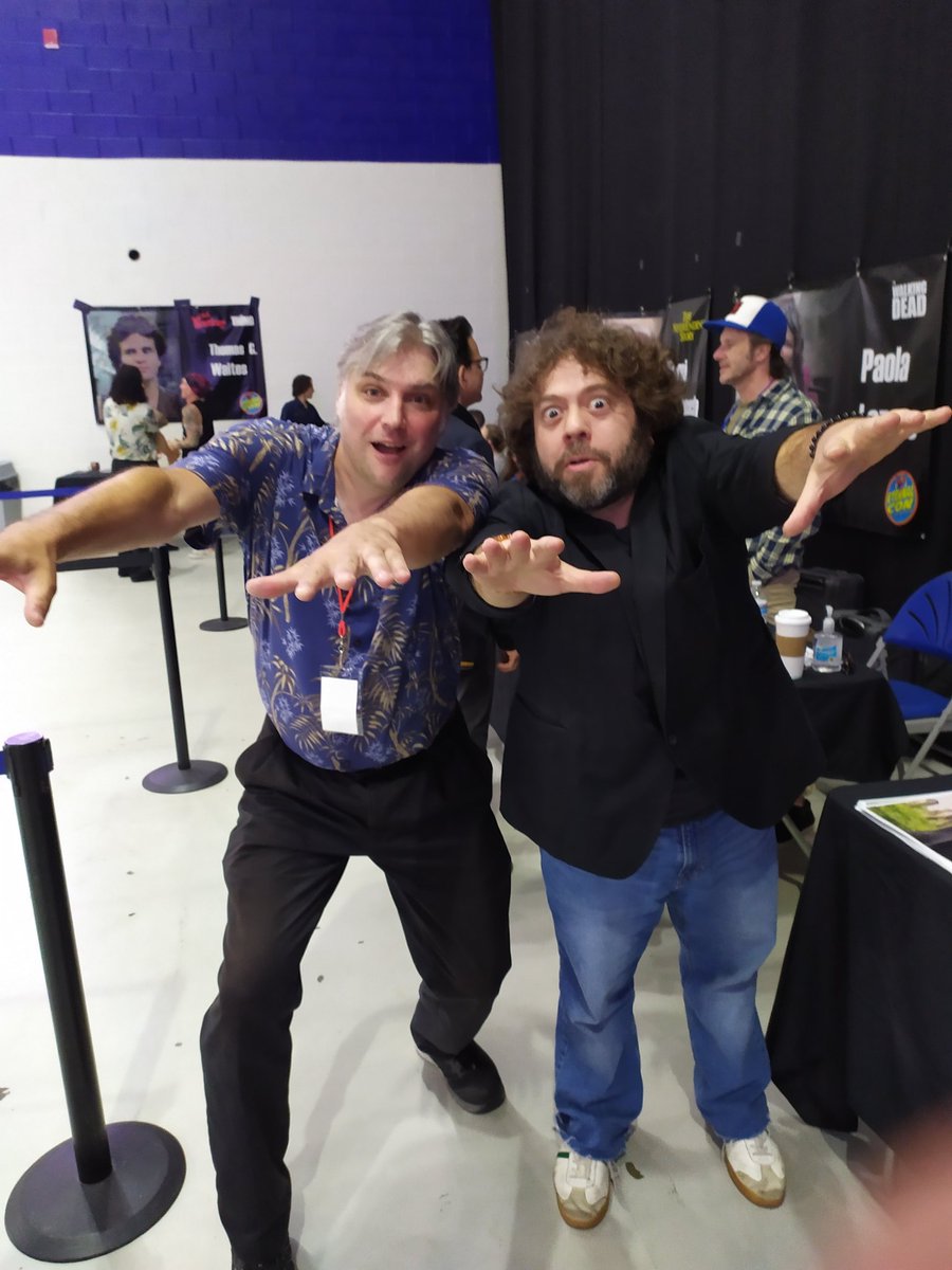 NerdNewsFactory's tweet photo. @mrdanfogler It was such a pleasure meeting and getting the chance to work with you at @EternalConExpo this weekend! Hopefully we can do it again soon!
#fanboys #TheWalkingDead #HarryPotter #fantasticbeasts https://t.co/HAOl5tTgj7