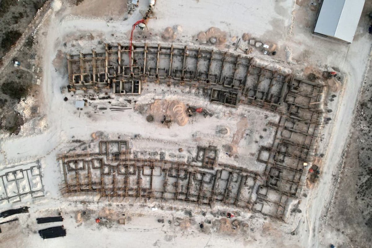 SigmundFreund's tweet photo. ¡Avanzamos hacia el cambio de la región Sur!  

¡Así van las obras en #CaboRojo Pedernales! les comparto fotos de los avances del H10, que es el primero de los tres hoteles que están en construcción en la fase I del proyecto. 🙌🏼 

Sin dudas, Pedernales se convertirá en el próximo destino turístico sostenible y paradisíaco del país. 

#SeEstaTrabajandoEnPedernales #PedernalesAvanza #CambiandoElSur