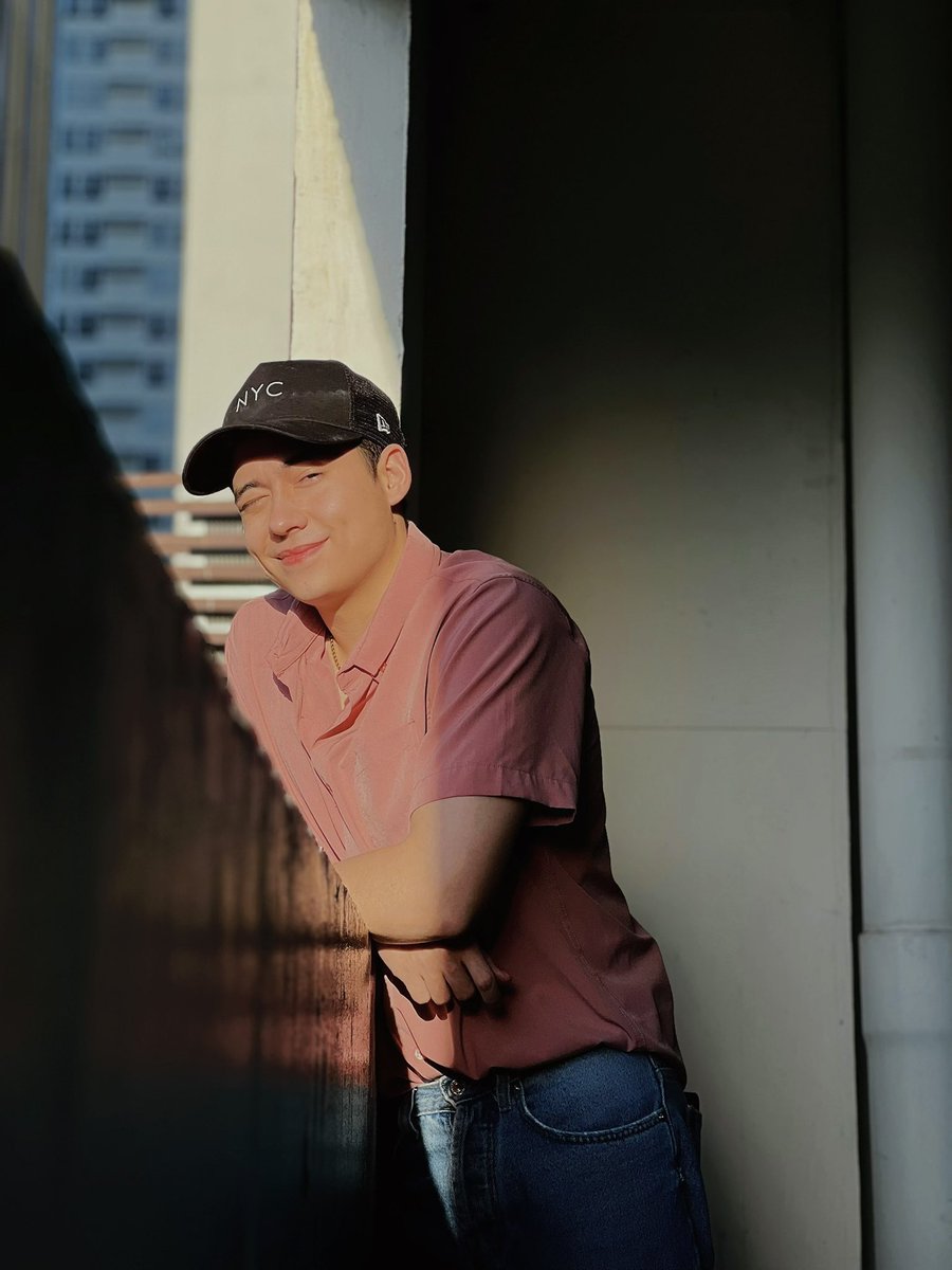 jmsnblake's tweet photo. I can see you 👀 https://t.co/N1lFzTH4wY
