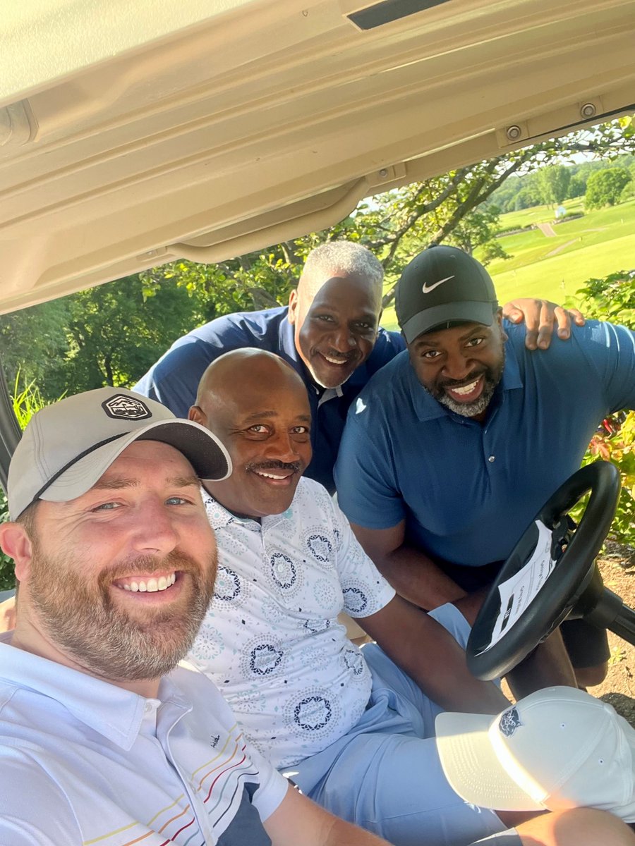 EnergyBillSave's tweet photo. #Spotted Out The Walker-Miller team at the 2023 MMSDC Golf Tournament. Walker-Miller Energy Services is a proud sponsor of the @MichiganMSDC 38th Annual Golf Invitational happening right now at Oakland University. #WeAreWalkerMiller #CertifiedBCorp #CleanEnergyExperts https://t.co/zcinkYAdo8