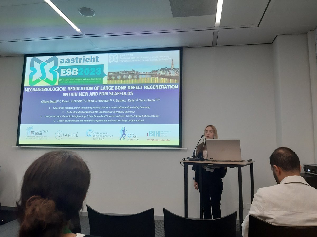 Very nice presentation by <a href="/chiara_dazzi/">Chiara Dazzi</a> from <a href="/SaraCheca4/">Sara Checa</a> lab at #ESBiomech2023 congress! Nice to see these advances in modeling large bone defects!  👏 <a href="/ESBCommunity/">ESBiomech Community</a>
