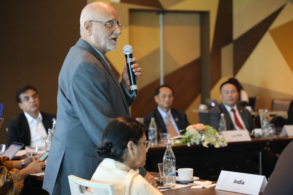 UNFPAAsiaPac's tweet photo. @apda_jp @UNFPA @bjornunfpa @ICPDHub @Pop_Council @PopulationMedia @unwomenasia @UNDPasiapac @OCHAAsiaPac @UNFPA_SYP @iori_unfpa During the workshop, the parliamentarians and experts discussed emerging population trends in the Asia-Pacific with rights and choices at the heart of the conversation, and how policies can address #lowfertility and #populationaging. https://t.co/jtzb39w2pU