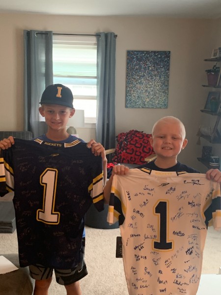 Thanks <a href="/CoachCandle/">Jason Candle</a>, <a href="/CoachBGasser/">Bryan Gasser</a> &amp; all of <a href="/ToledoFB/">Toledo Football</a> for making  Spencer &amp; his brother smile with the awesome gifts! #OurDawgSpencer  #RocketNation