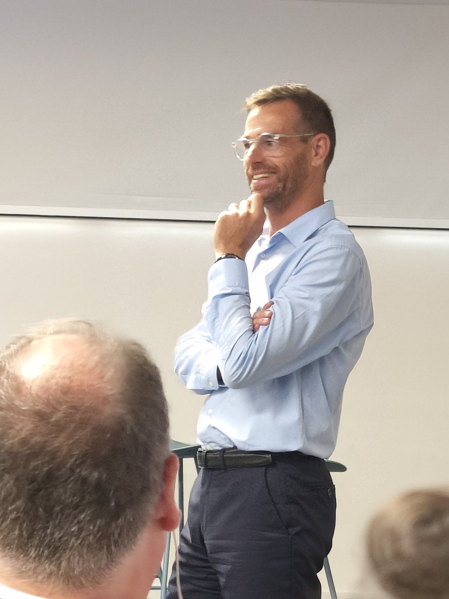 Belle journée de lancement de l'opérateur industriel au <a href="/CampusRegion/">Campus Région du numérique</a> à l'invitation de <a href="/BrunoHelfre/">Bruno Helfre</a> et <a href="/benoit_huver/">Benoit Huver</a> pour un collectif de travail soudé et tendu vers ses enjeux au service de notre écosystème étendu à l'uci 
<a href="/BPelliercuit/">🟧 bernard pellier-cuit</a> <a href="/NDrouillet/">Nicolas Drouillet</a>