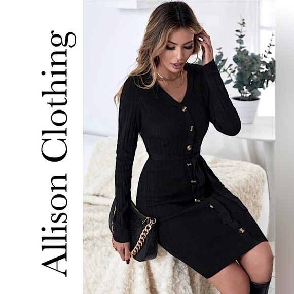 rpricobrandy's tweet photo. So good I had to share! Check out all the items I'm loving on @Poshmarkapp #poshmark #fashion #style #shopmycloset #allisonclothing #vincecamuto: https://t.co/lgJj36zSXZ https://t.co/atVdFBZVI6