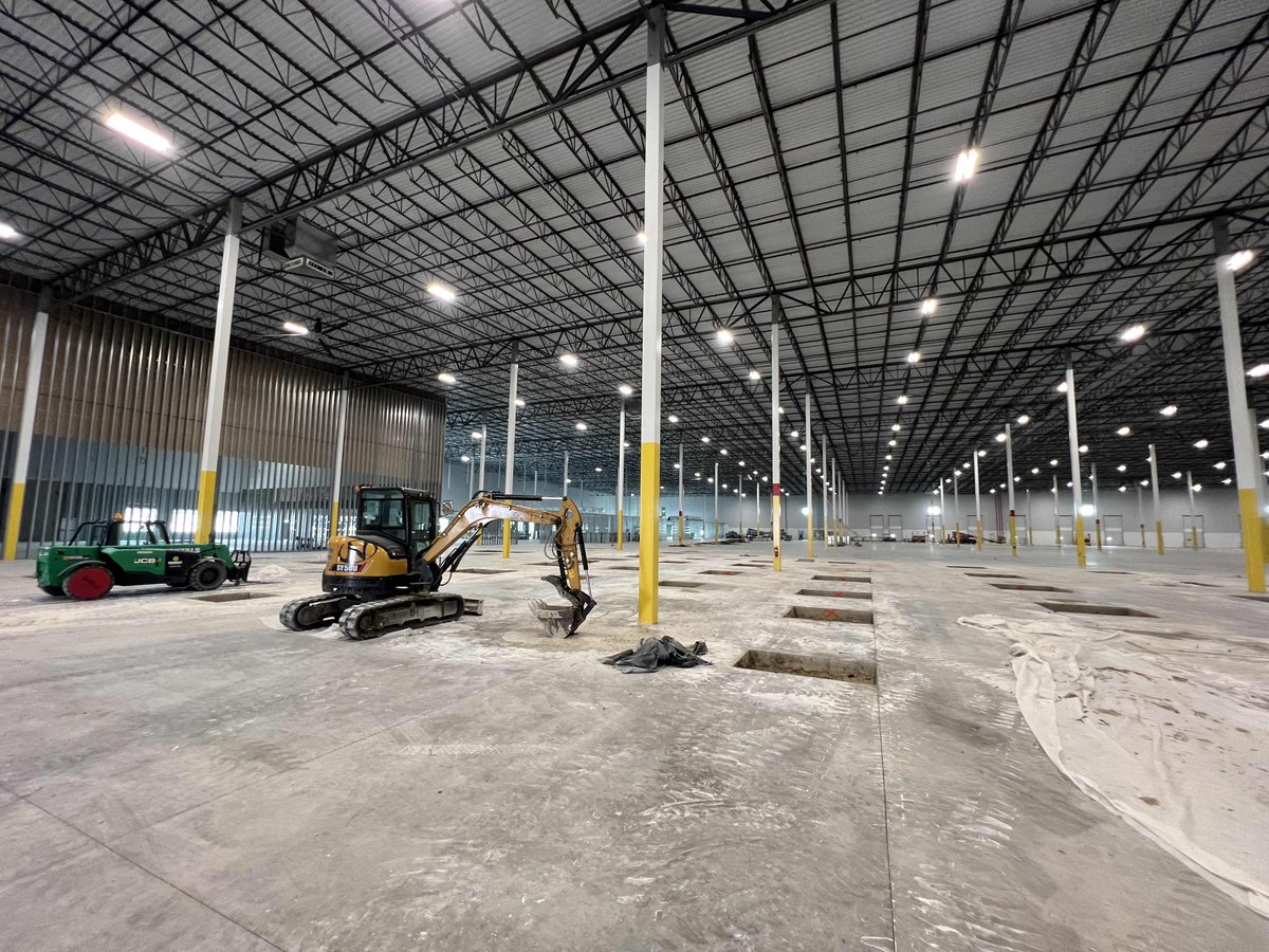CWXcontracting's tweet photo. Photos from another #CWX #concrete project.
#concreteconstruction #commercialdevelopment #concrete #commercialconstruction #subcontractor #midwest https://t.co/uAKoBfeDau