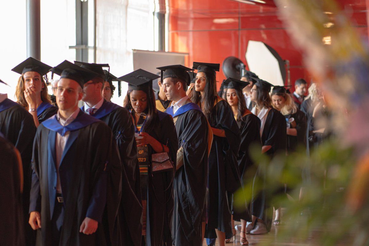 European School of Economics tweet media