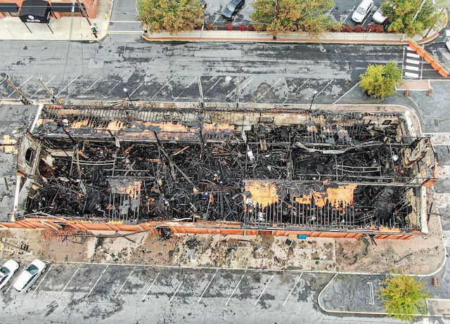 TheRealB_Evy's tweet image. RIP the Broad Street Market…. One of the few good things Harrisburg had left.