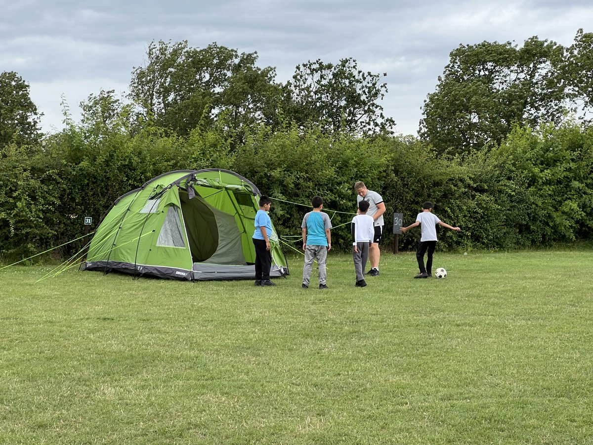 Lift_Percy's tweet photo. #PercyCommunity @mrsmurad
Our yearly Residential getting ready to set up tents! https://t.co/RhnVhV7i95