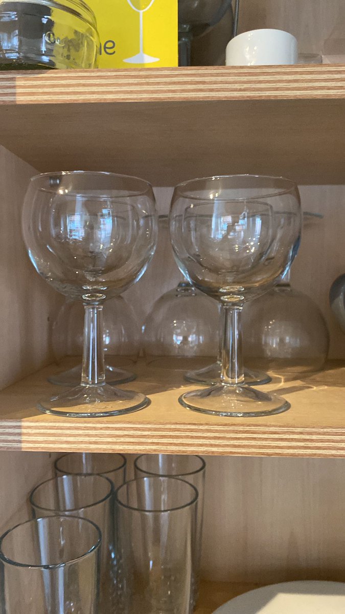 PSA Please stop buying these wine glasses. Sick of having digs with them