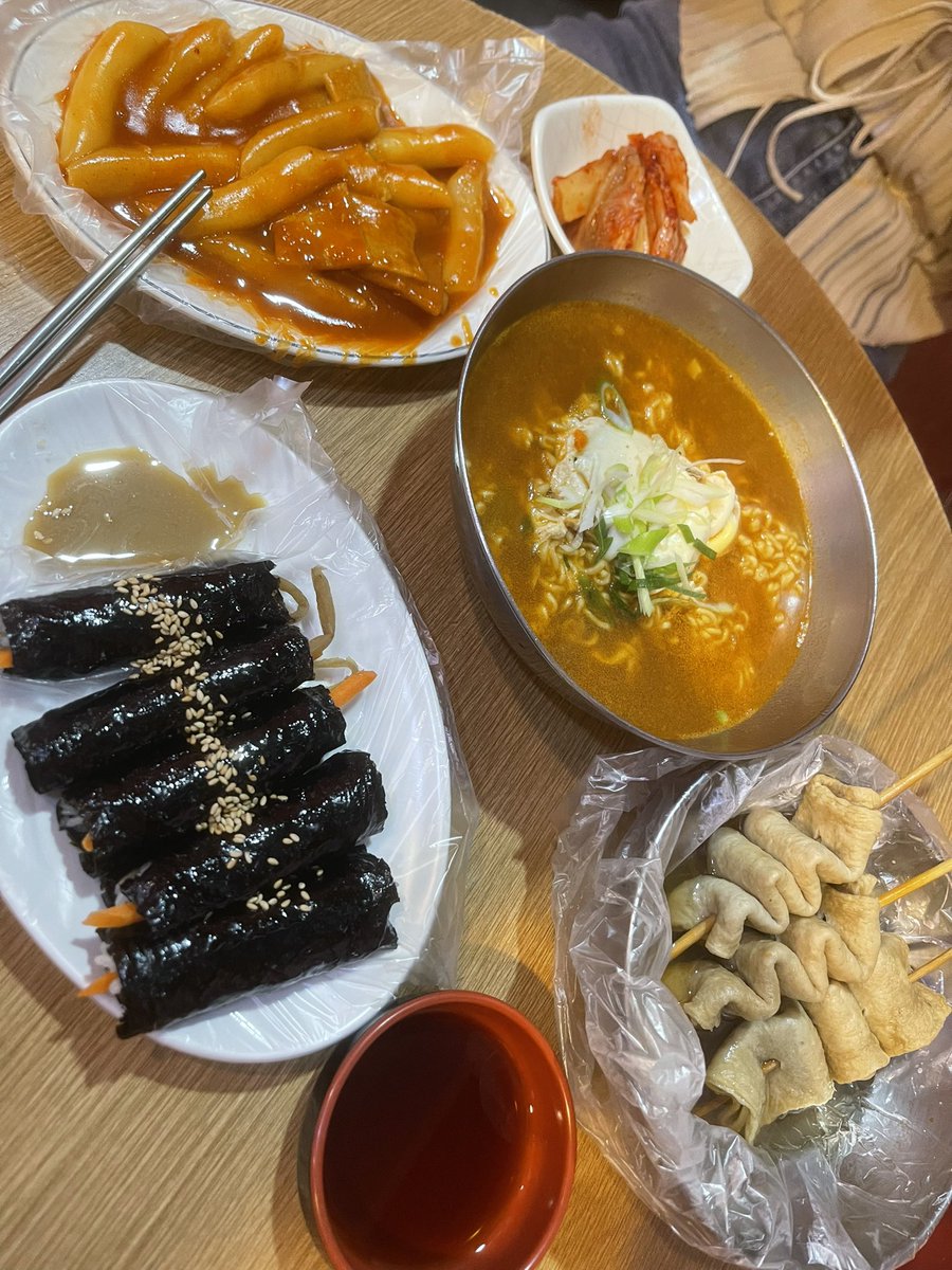 s2__cxx's tweet photo. 🇰🇷 https://t.co/auwCn3SQOW