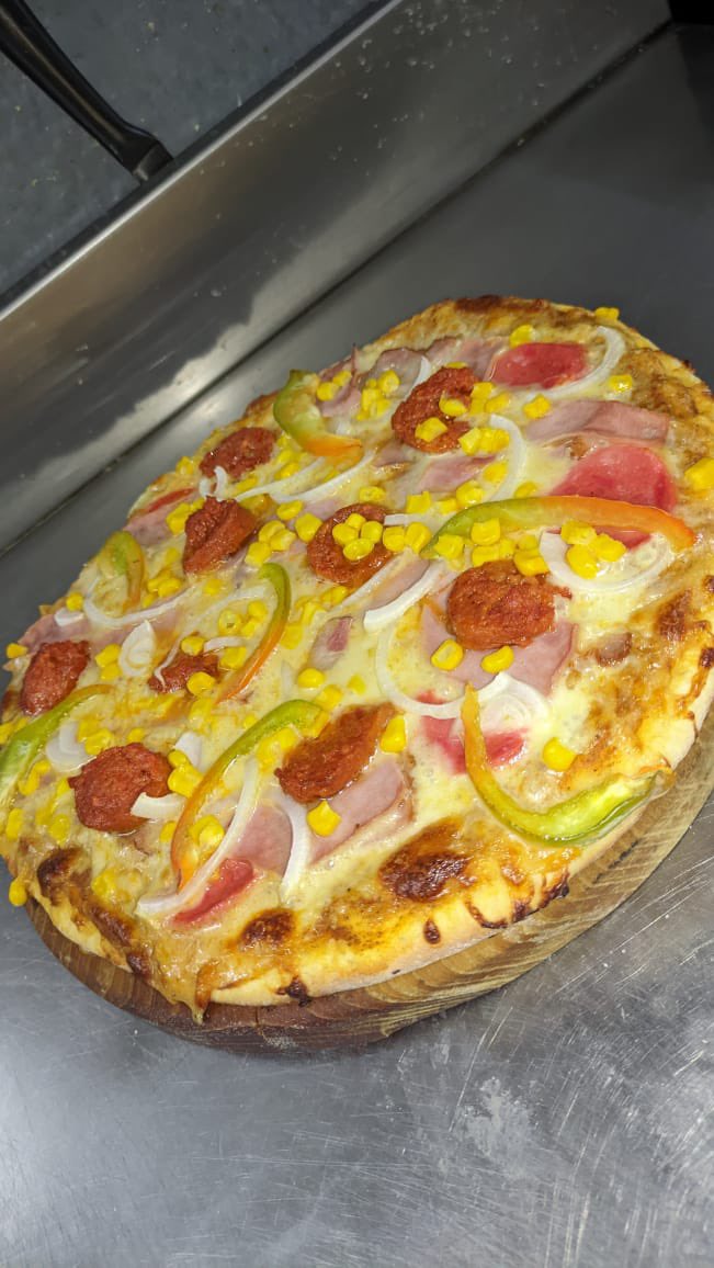 fevranimal's tweet photo. Ya saben a partir de las 5:30 les ofrecemos pizzas solo por Delivery 
En Maracay 
Escríbenos y ayúdanos a salir adelante https://t.co/fGQigt12jU