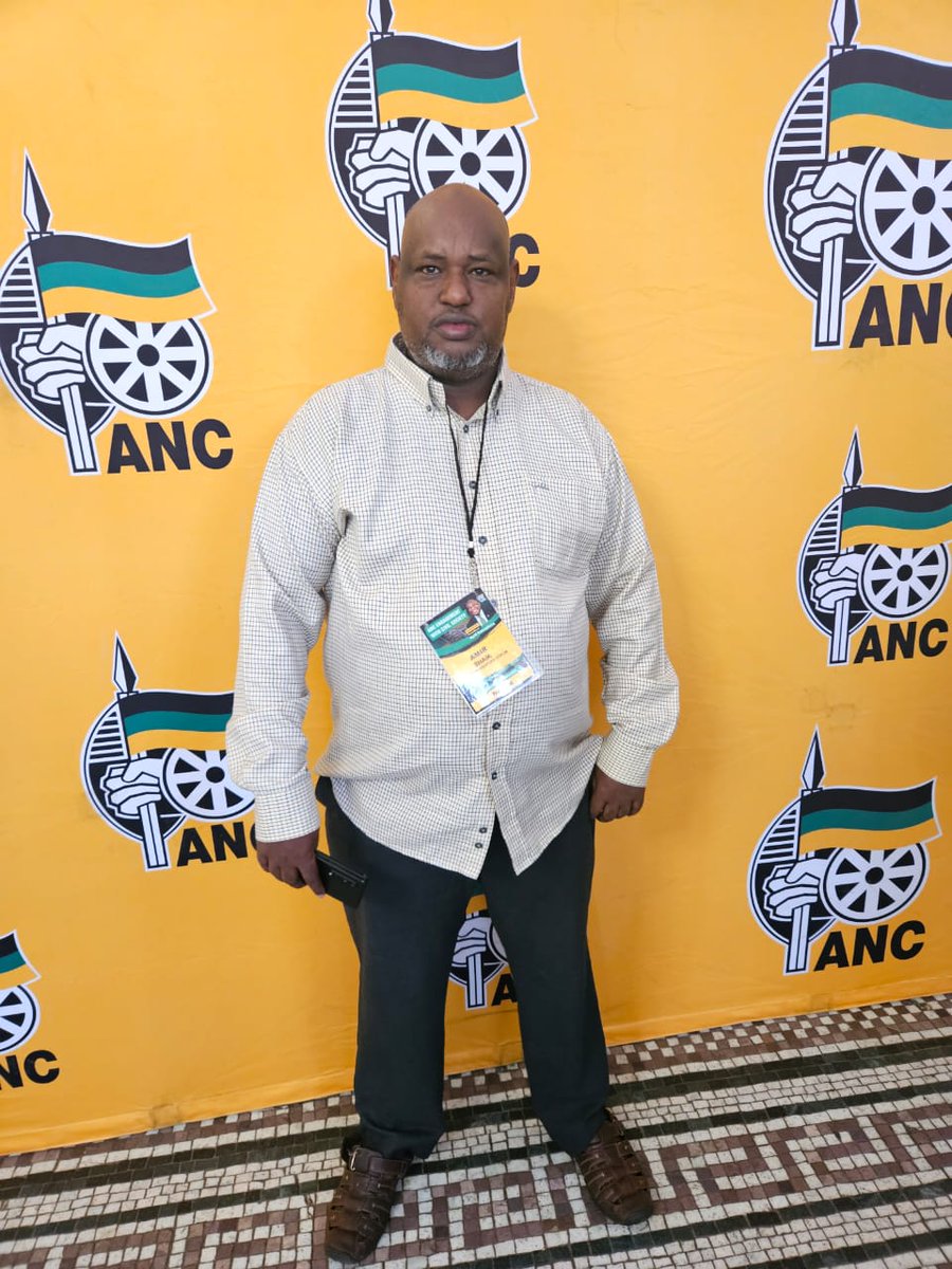 JeffDumisani's tweet photo. @Ruraltarain_2 ANC funders that's why we're in this mess of uncontrollable illegal foreigners in our country 👇 https://t.co/vhGv4StsHr