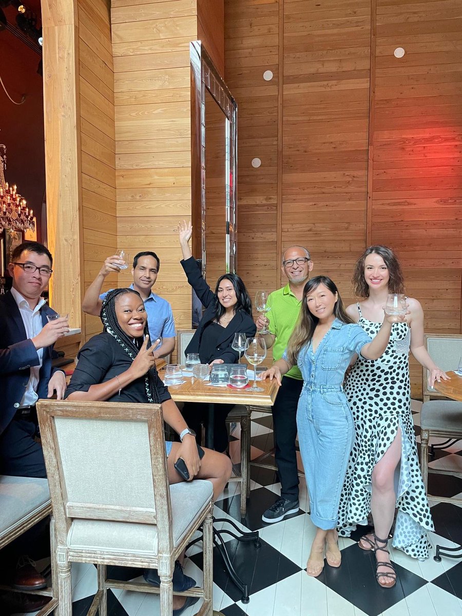 bocqueen's tweet photo. A heartfelt thank you to everyone joining me tonight at the Baccarat Hotel bar! It's a pleasure to gather with AI and Web3 founders and CEOs for drinks and engaging conversations. 🥂🚀

#NYC #AI #blockchain #venturecapital https://t.co/i9cwUWCAmX