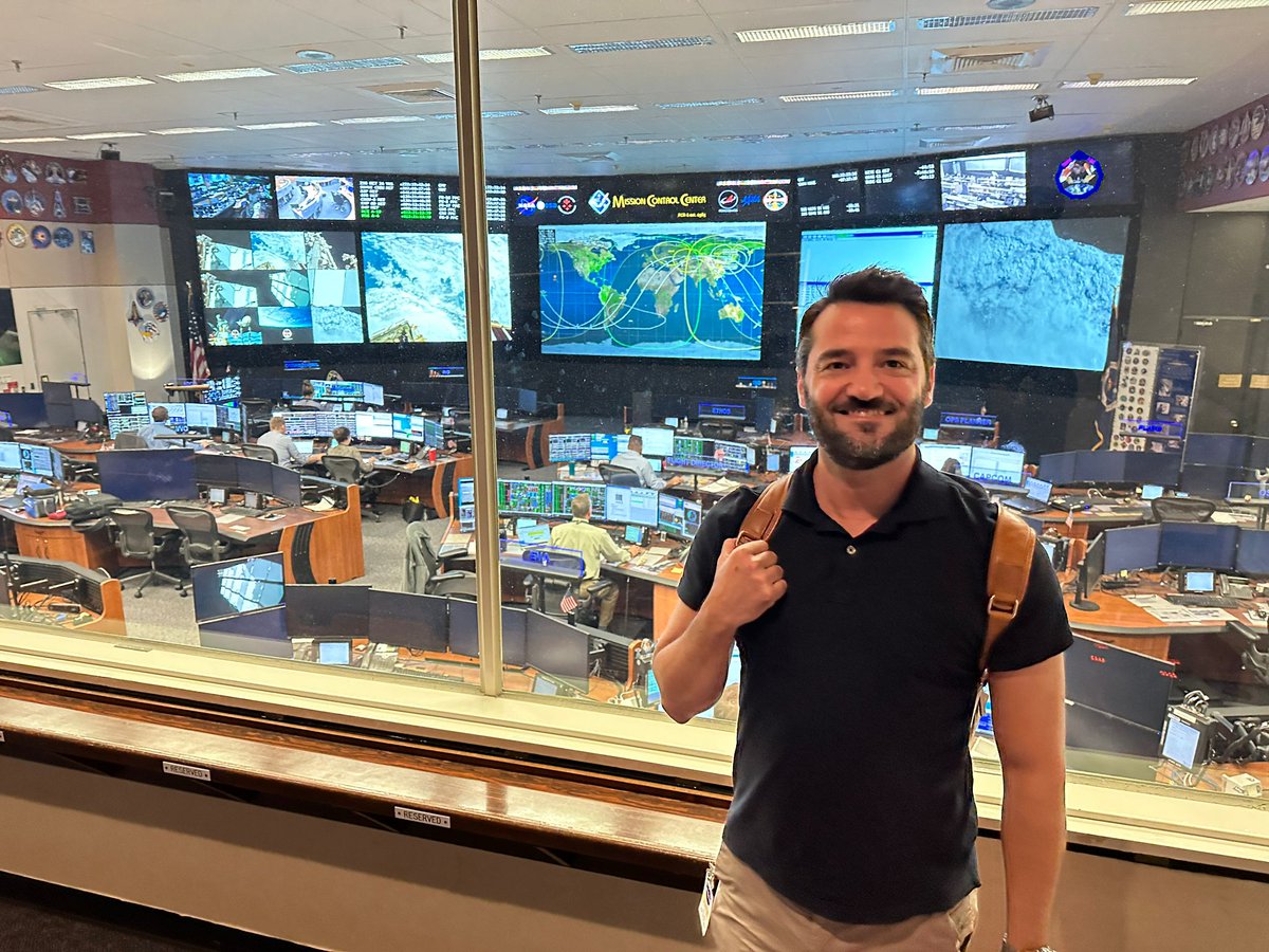 Our director <a href="/ESantarnecchi/">Emiliano Santarnecchi</a> had a blast (😉) visiting NASA's Johnson Space Center in Houston, TX last week to discuss #brainhealth  in space, cognitive enhancement and neuroscience-inspired A.I. applications. More to come soon! 🚀🧠#AI #NASA #Space