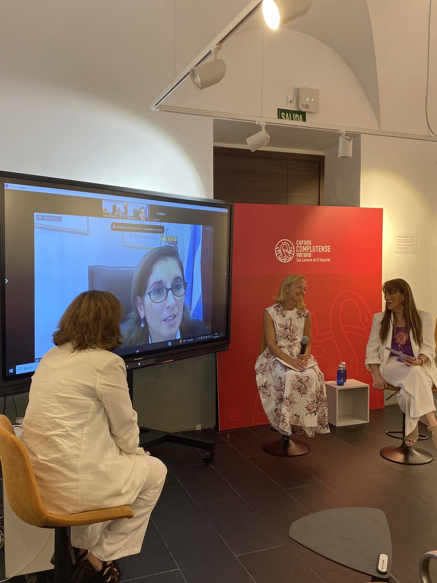 @CeliaMSasaki @kathamiller @JCorreaCMCABA Por último, acabamos este primer día con una mesa redonda donde participarán todas nuestros ponentes y debatirán sobre la aportación de la abogacía y los avances de la perspectiva de género en el poder judicial.