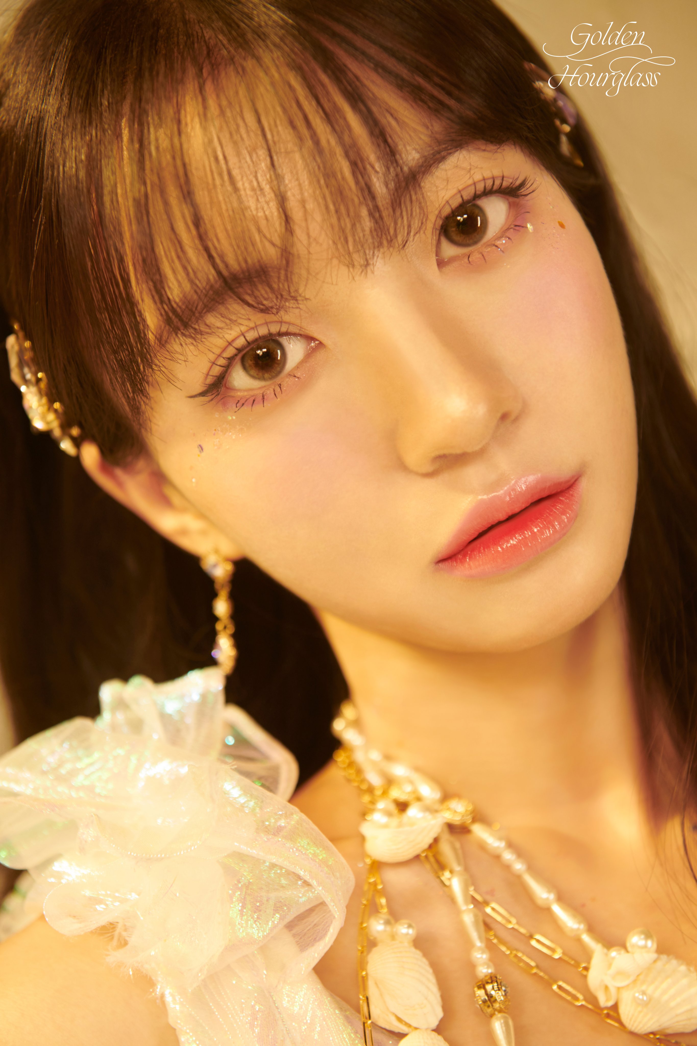OHMYGIRL ユビン ビニ Golden Hourglass トレカ OHMYGIRL_official on X: 