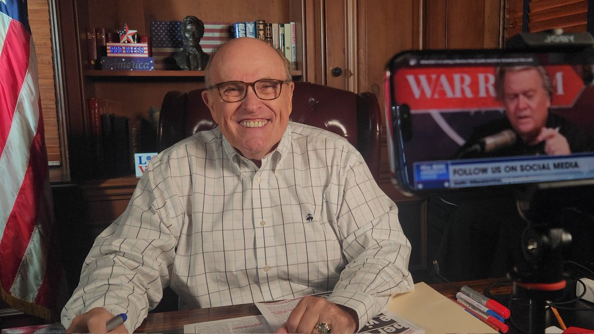 RudyGiuliani's tweet photo. 🔴 TUNE IN: I'm joining Steve Bannon's War Room.

WATCH LIVE ➡️ https://t.co/xrBGKzrr4m ⬅️ https://t.co/szdNFYI5gb