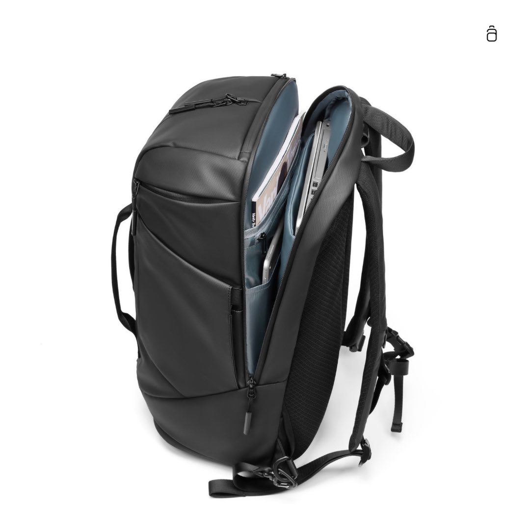 pulsak__'s tweet photo. #NomadBag 
Es un accesorio espacioso y versátil diseñado para llevar una gran cantidad de cosas de forma cómoda y organizada.

Cuenta con múltiples compartimentos. Es ideal para mantener todo a mano y asegurarte una experiencia cómoda durante tus desplazamientos. 
#PulsakIsMore https://t.co/v5FU6vhhem