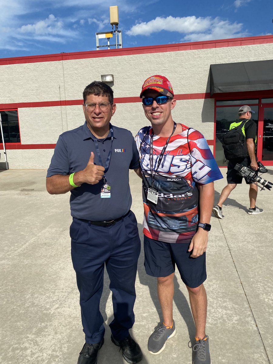 spelledwithaV's tweet photo. Great time at the race yesterday! Very appreciative of the drivers time they spend with the fans, #NASCAR is awesome about keeping an immersive experience! Can’t wait for the next race. #QuakerState400 Part 1 https://t.co/PNC5vvYlY5