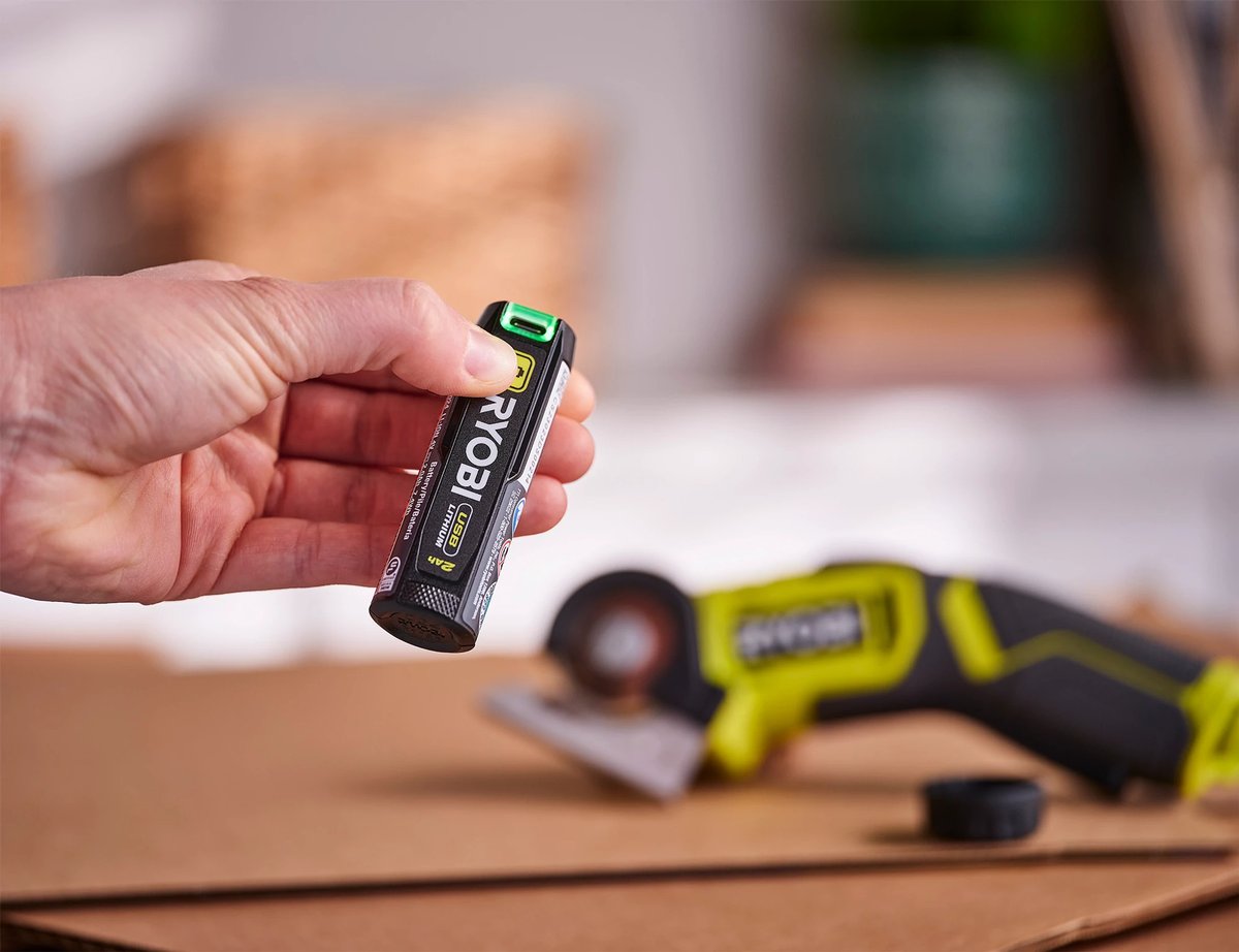 Tool Show tweet media