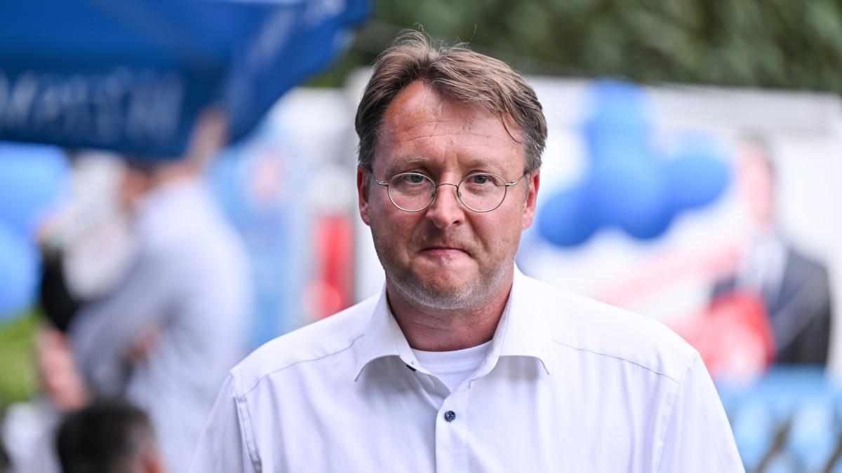 AfD-Politiker Sesselmann besteht Demokratiecheck des Landes Thüringen to.welt.de/1KkTh48