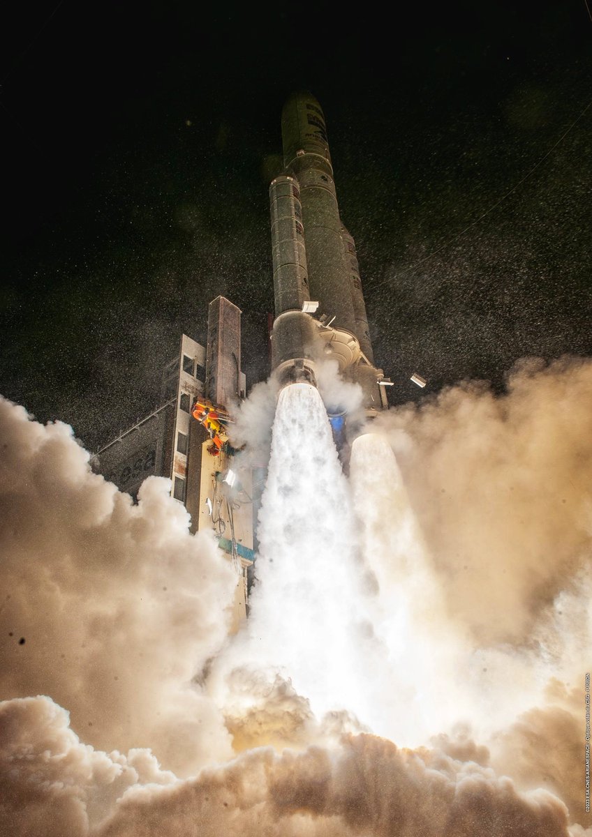 Au revoir Ariane 5. 🚀

#Ariane5 #OneLastAriane5